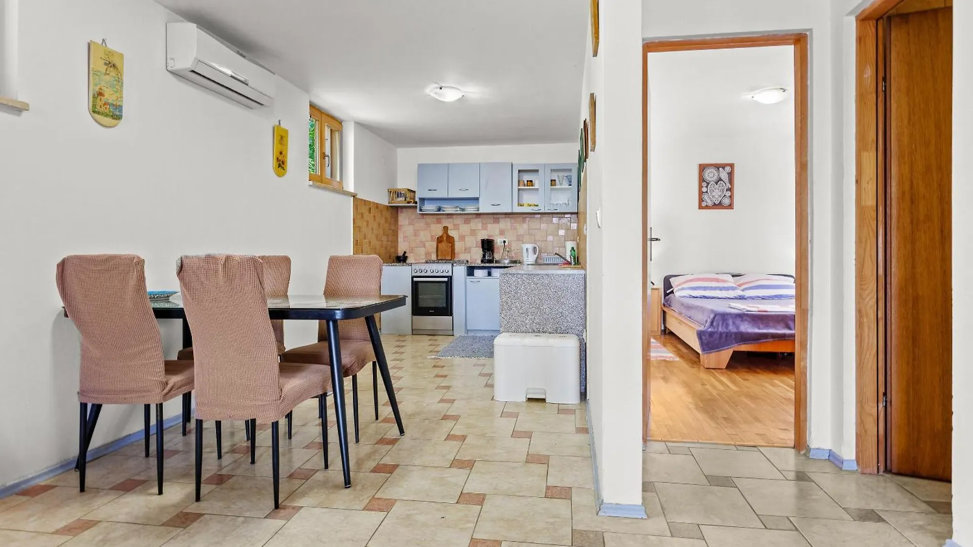 Apartment Tin Medulin