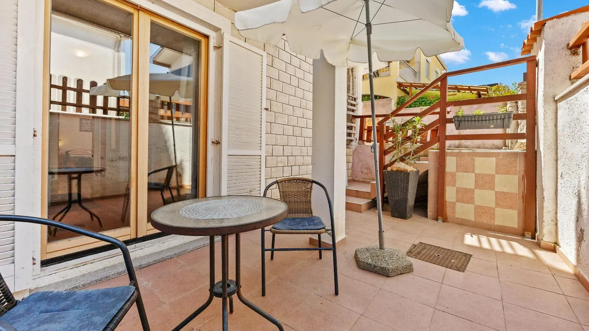 Apartment Tin Medulin